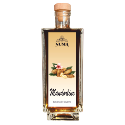 Liquore dolce Mandorlino