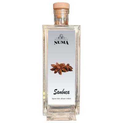 Sambuca Distilleria Numa: Eleganza dell'Anice Stellato